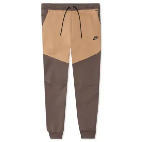 Sportswear Tech Fleece Joggers - Ironstone/DK Driftwood/Black